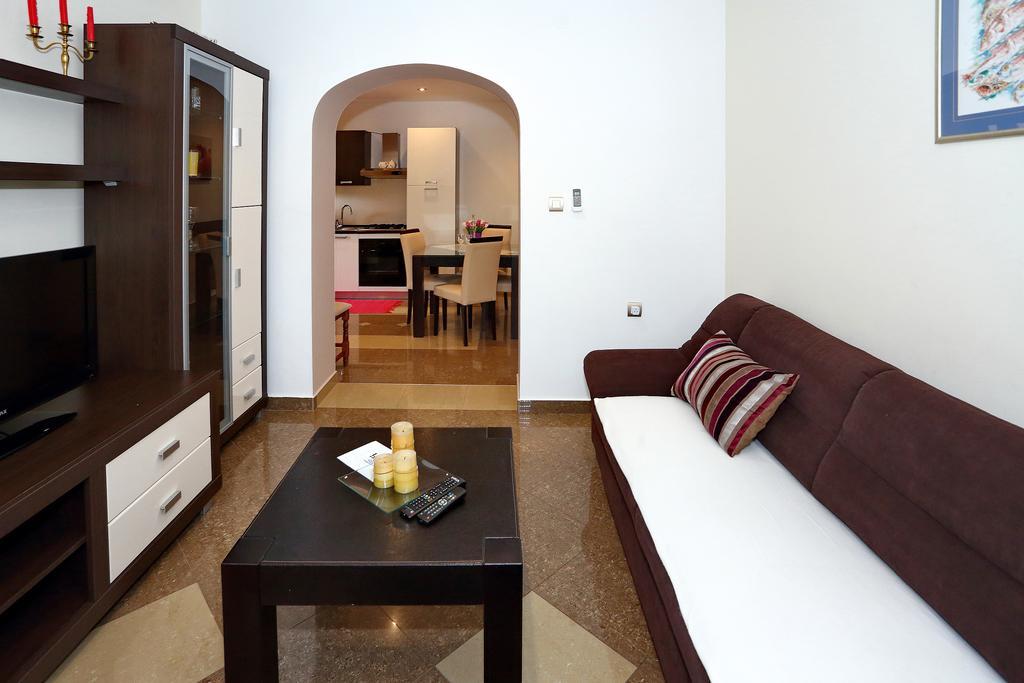 Apartments Melita Bibinje Cameră foto